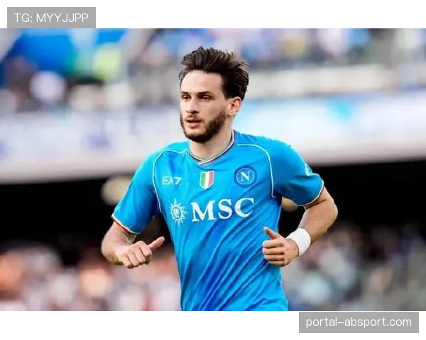 天空体育专家预测:本轮或有冷门,疲惫的那不勒斯难敌佛罗伦萨 天空体育专家预测:本轮或有冷门,疲惫的那不勒斯难敌佛罗伦萨